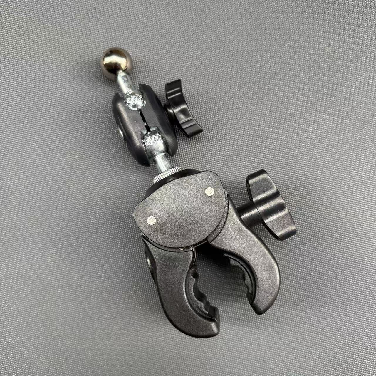 وصلة دوارة عالمية لملحقات التر - مراجعة Joint Connector Bracket وسعره